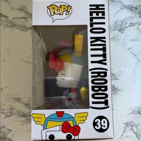 Hello Kitty Funko Pop Robot 39 - Picture 2 of 12